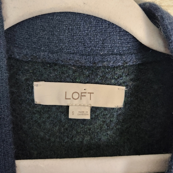 Loft Plaid Boyfriend fit Cardigan size Small wool blend comfy fuzzy oversized - Picture 6 of 7